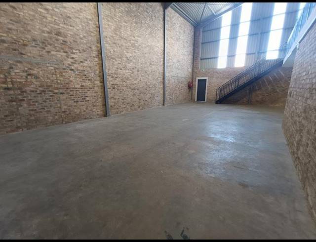 INDUSTRIAL PROPERTY TO RENT IN LASER PARK